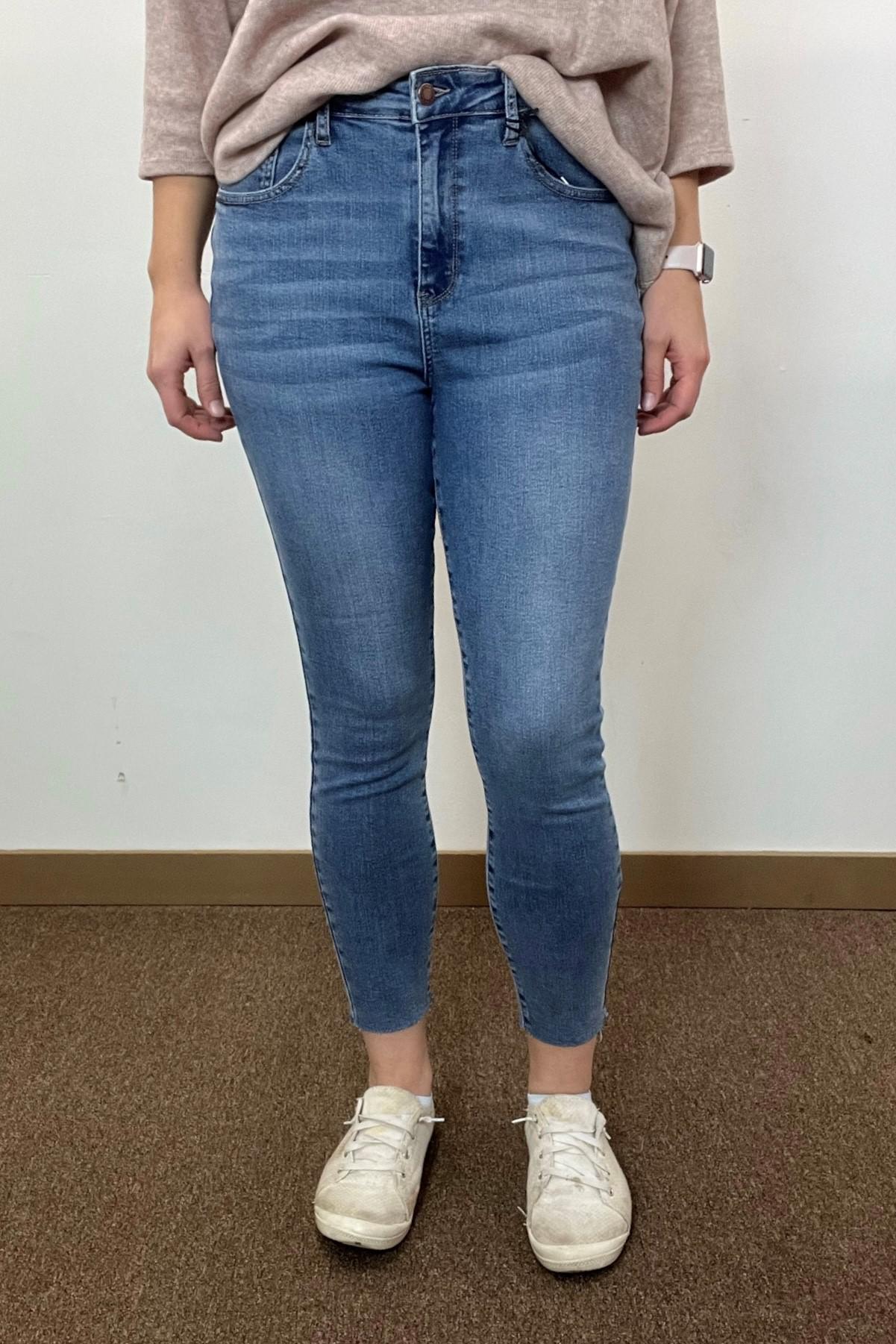 Judy Blue Relaxed Fit High Waisted Jean