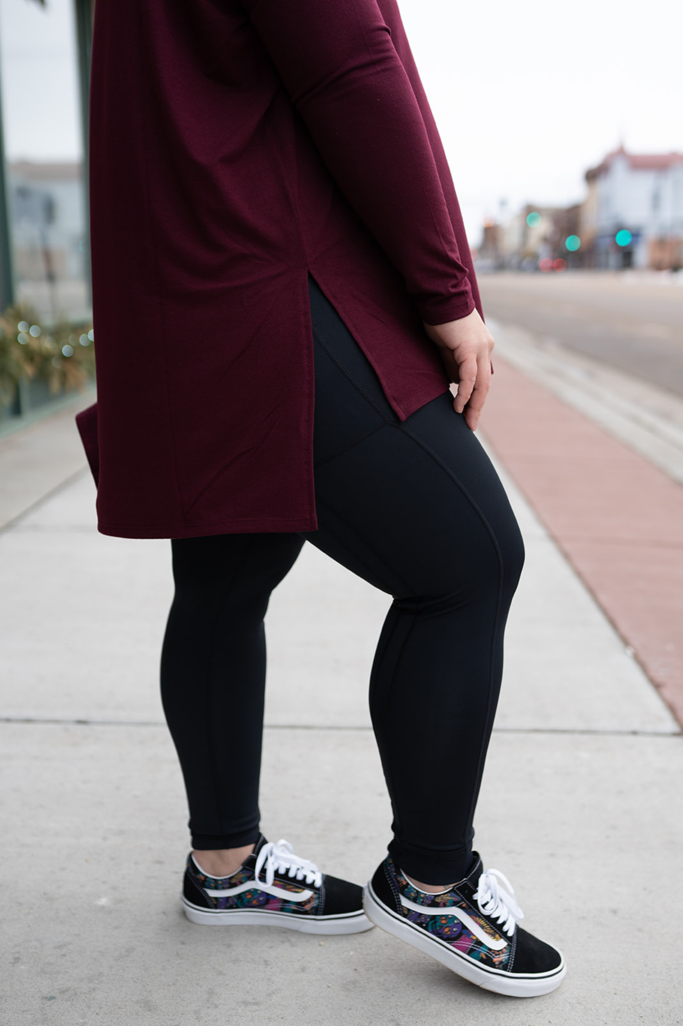 Leggings without top front seam