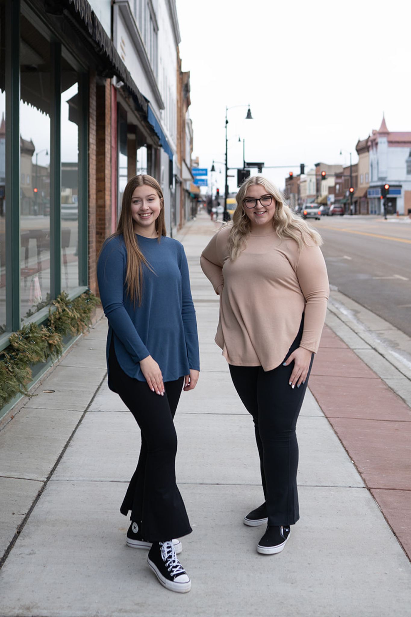 Flowy Long Sleeve Top W Slits - Tan