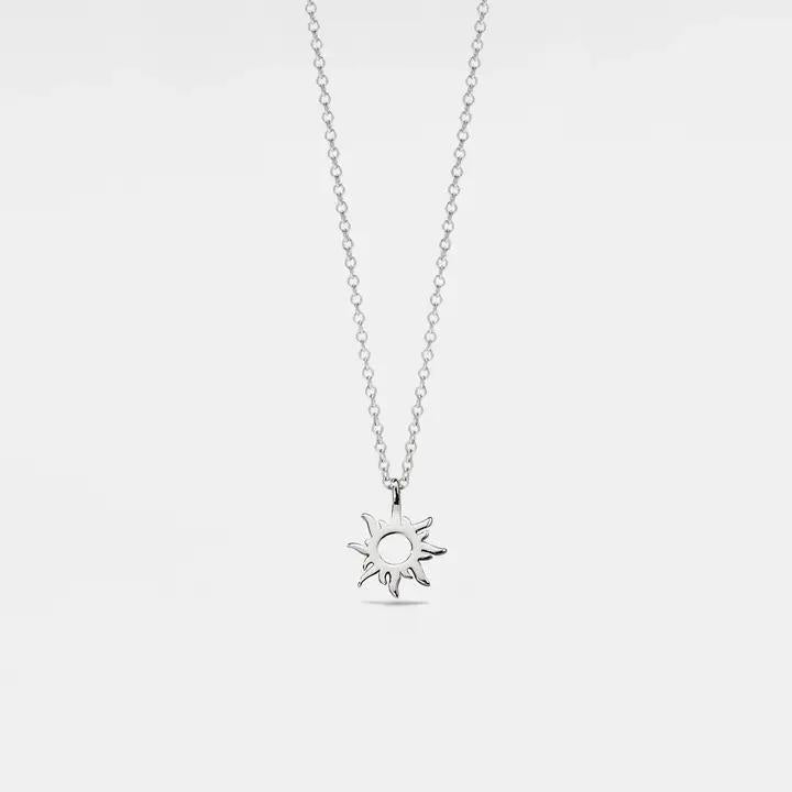 Dainty Sun Charm Layering Necklace