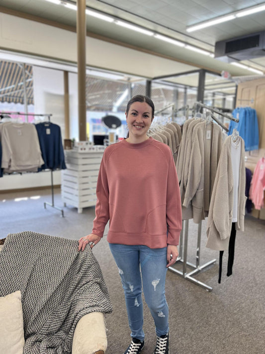 Pullover Sweatshirt W Side Slits - Winter Rose