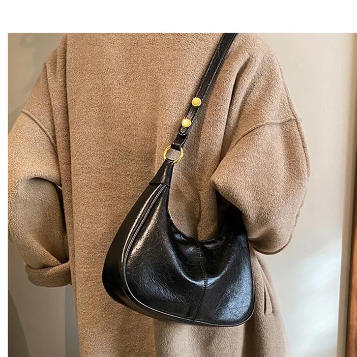 Fashionable Single-Shoulder Bag - Black